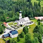 Jachentaler Otel